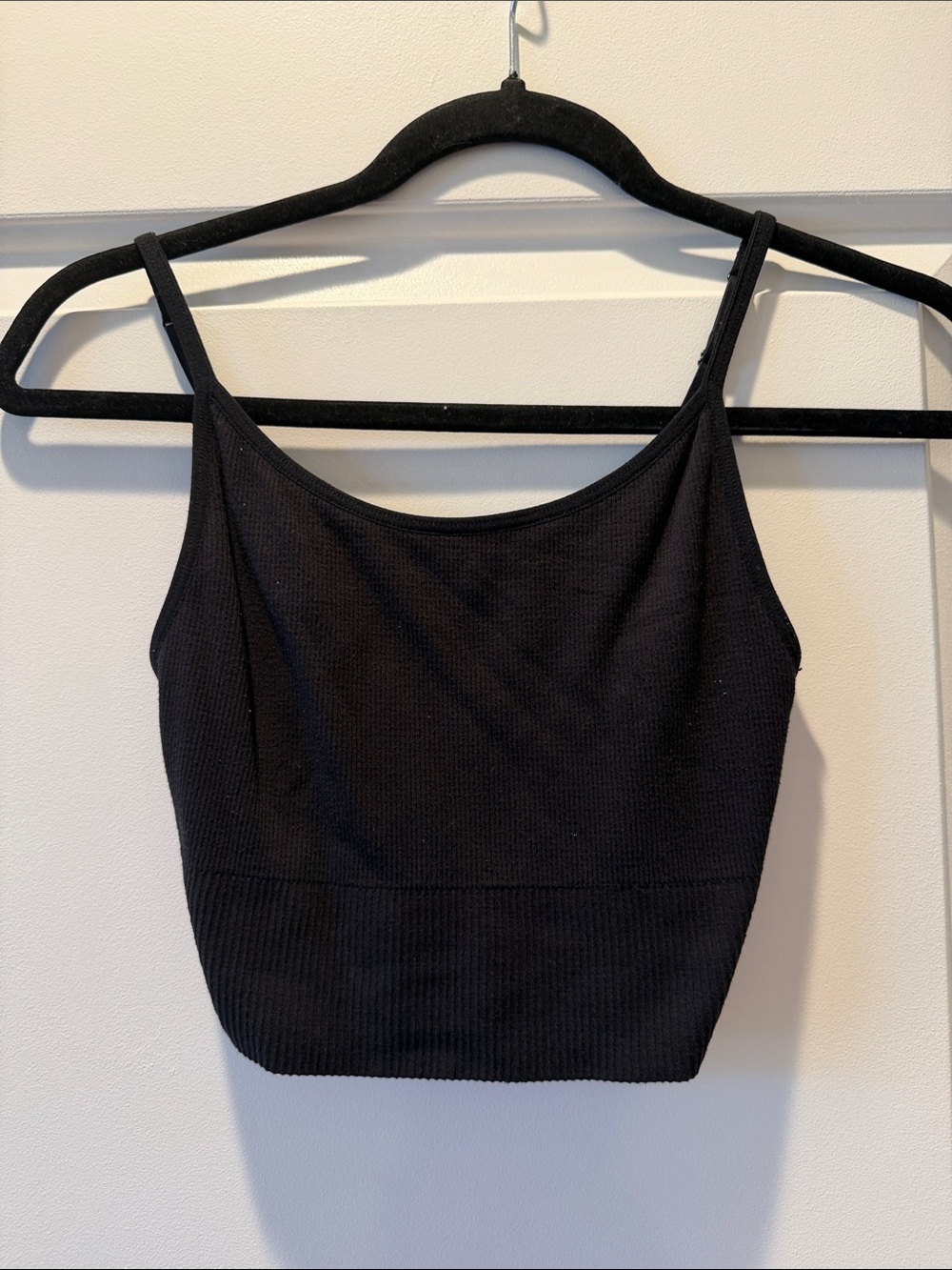 Old Navy Black Ribbed Workout Cropped Cami